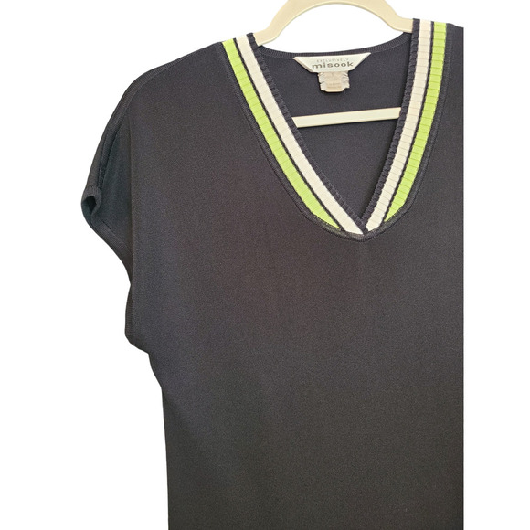 Exclusively Misook Black V-Neck Tunic Top Size Small - Picture 2 of 5